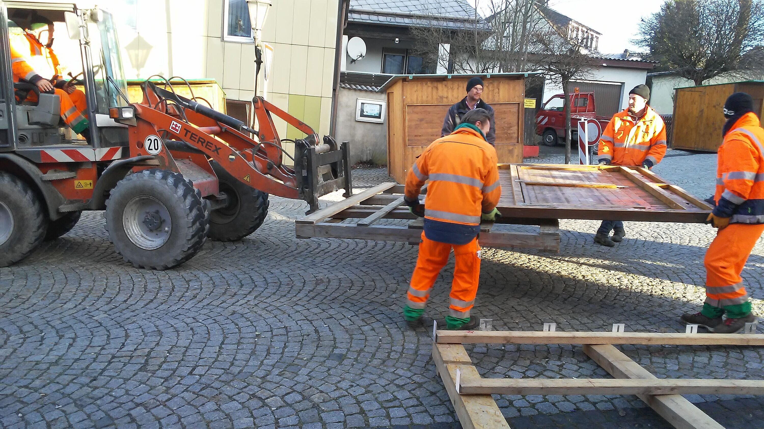 Aufbau von Marktbuden